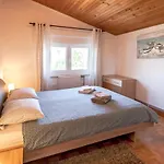 Апартаменты Gortan With Garden View In Marcana, Near Pula, Istria Istrien