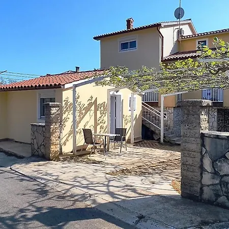 Gortan With Garden View In Marcana, Near Pula, Istria Istrien Апартаменты